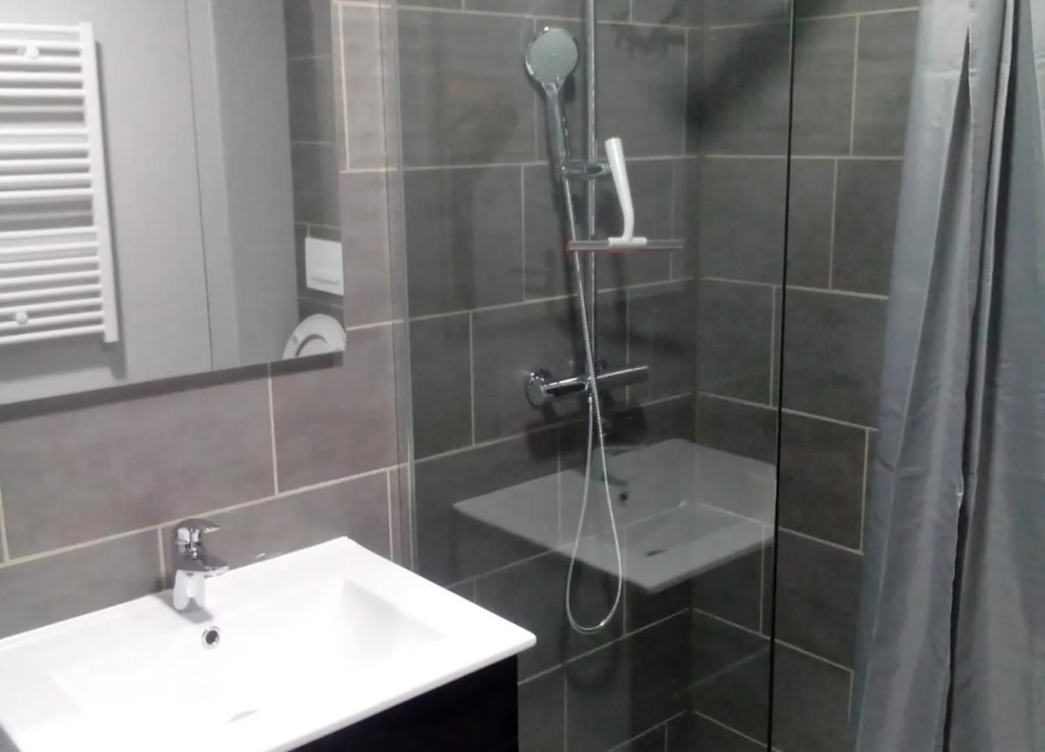 Apartment Appt Tout Confort A Laveissiere 101
