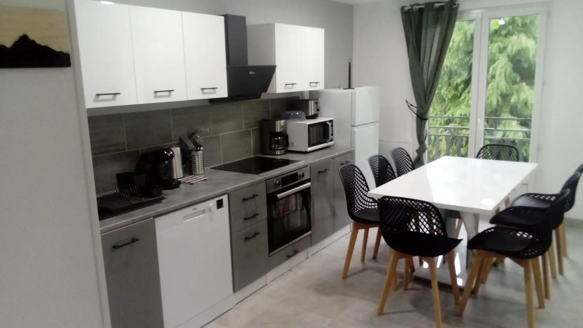 Apartment Appt Tout Confort A Laveissiere 101